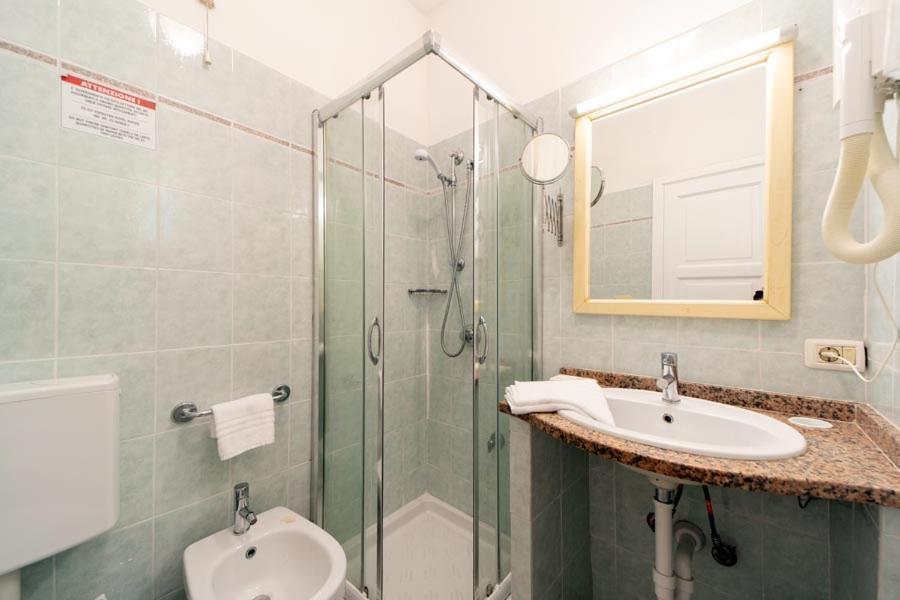 Residence Vacanza Mare Marina di Campo Ngoại thất bức ảnh