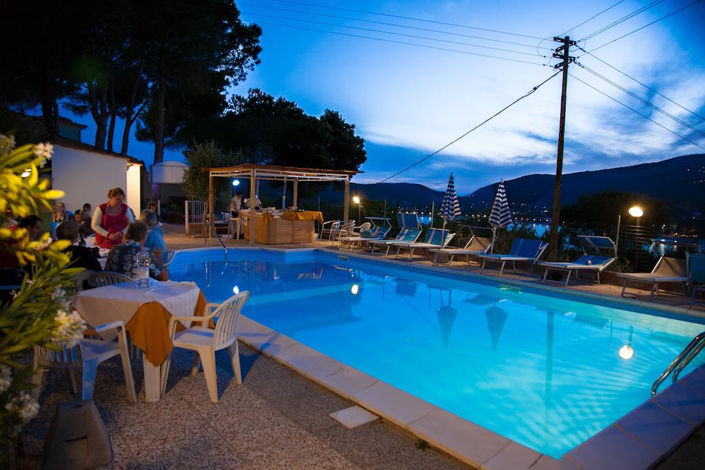Residence Vacanza Mare Marina di Campo Ngoại thất bức ảnh