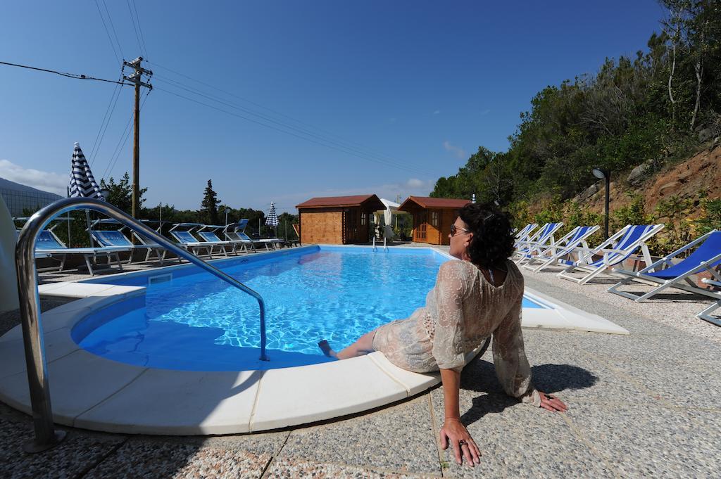 Residence Vacanza Mare Marina di Campo Ngoại thất bức ảnh